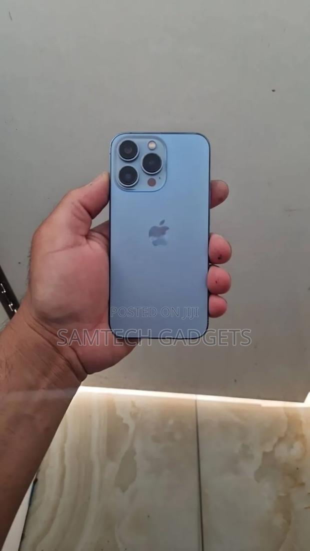 Apple iPhone 13 Pro 256 GB Blue - thumbnail 3