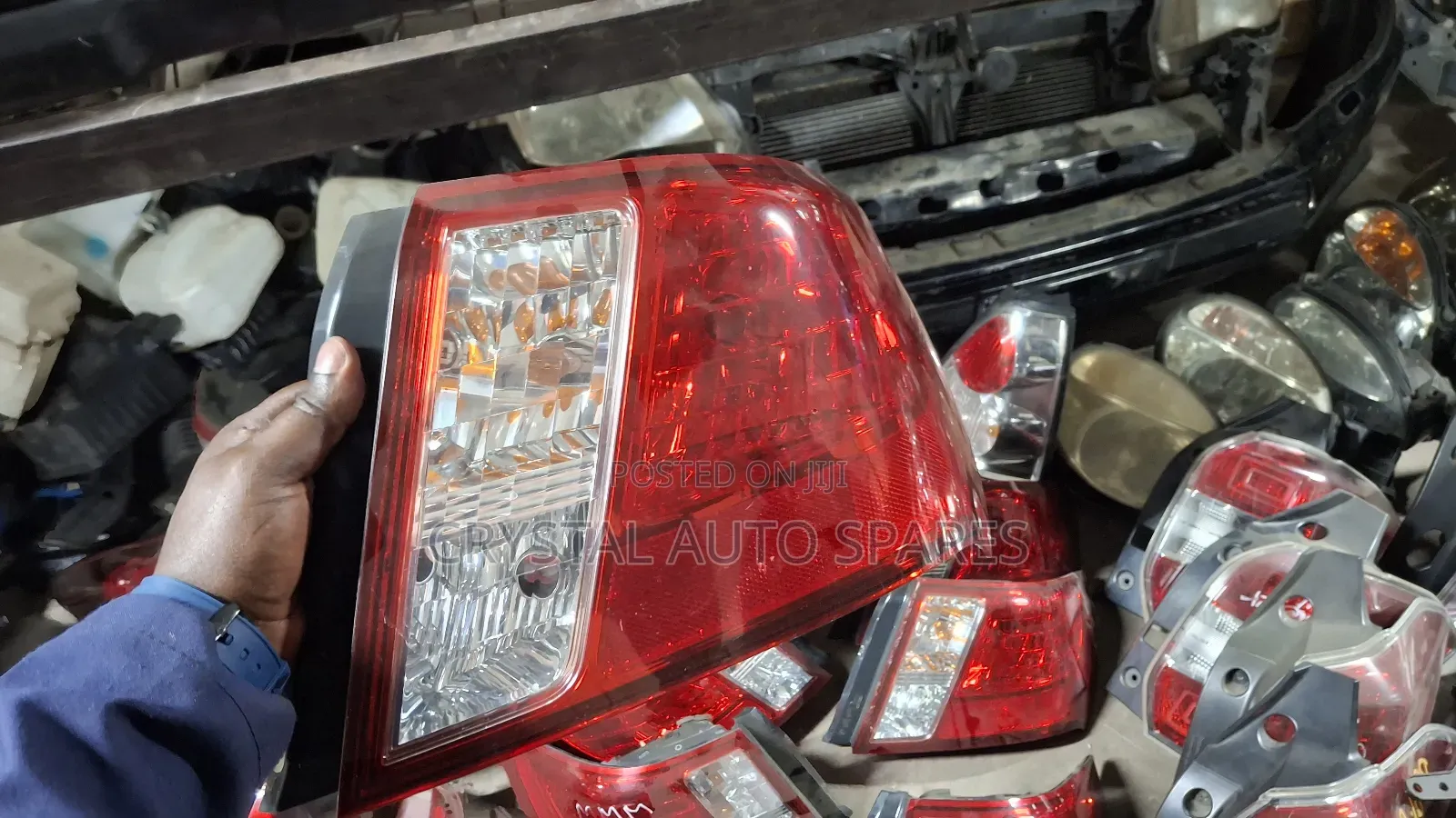 Subaru Aneisis Taillights