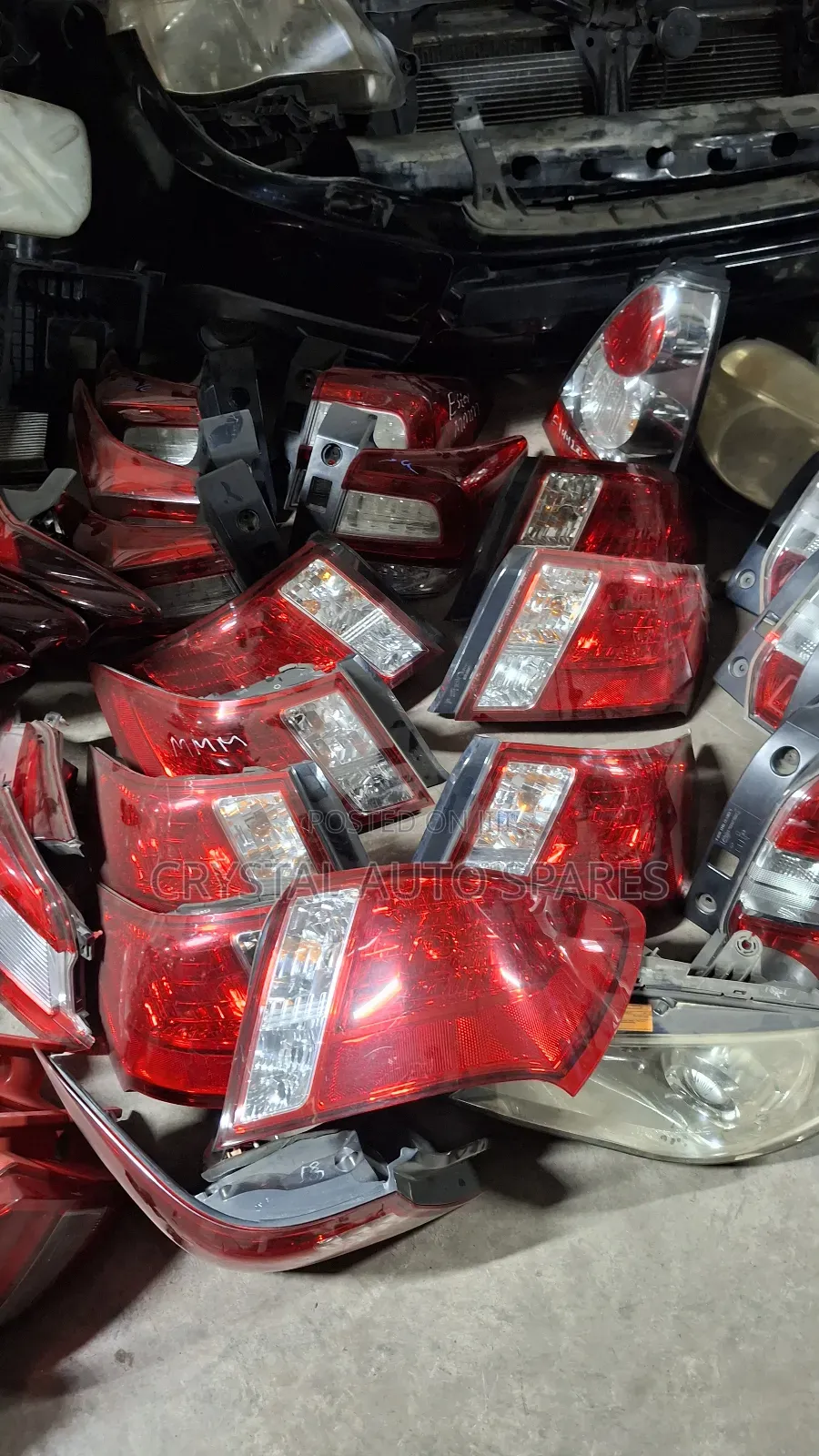 Subaru Aneisis Taillights