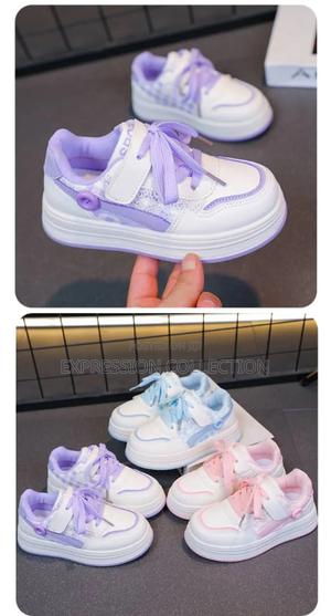 New in Unisex Comfy Kids Sneakers