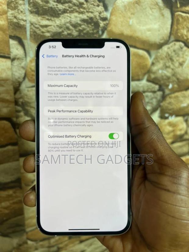 Apple iPhone 12 Pro Max 256 GB White - thumbnail 3