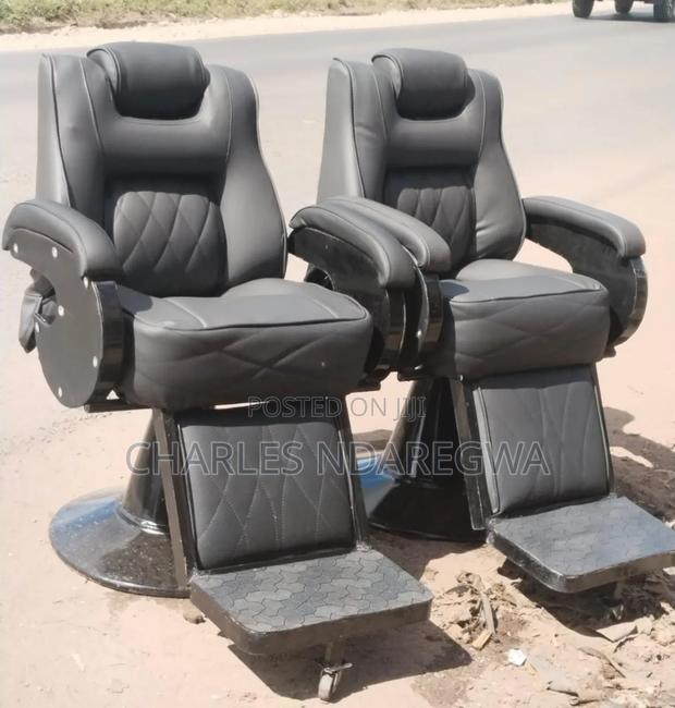 Executive Barber Chair - main view