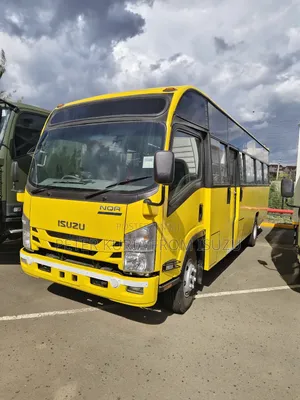 New Isuzu NQR 2024 Yellow
