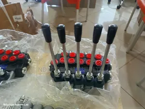 5 Way Hydraulic Control