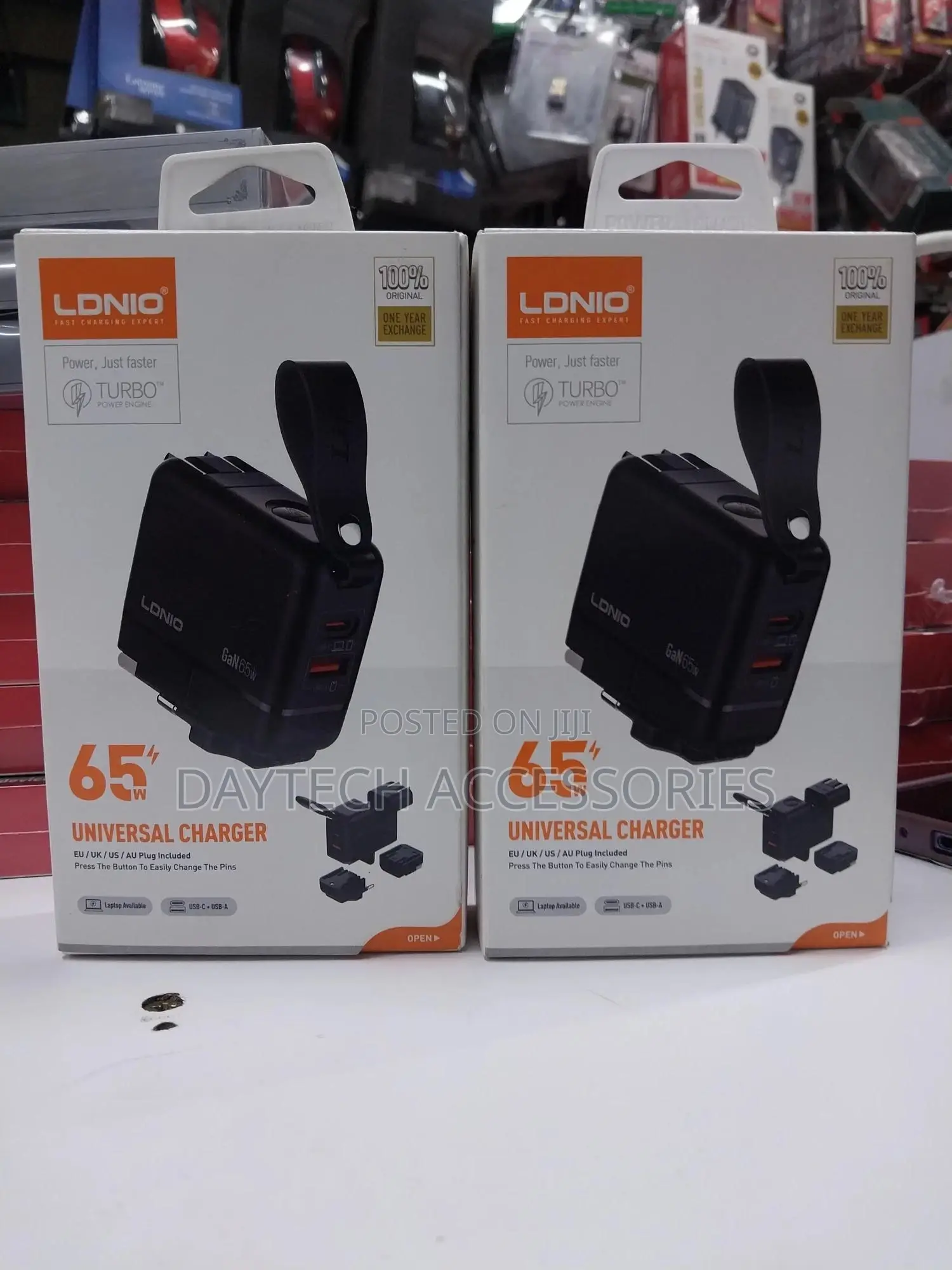 Ldnio Q2618 Gan 65w Universal All-in-One Travel Adapter