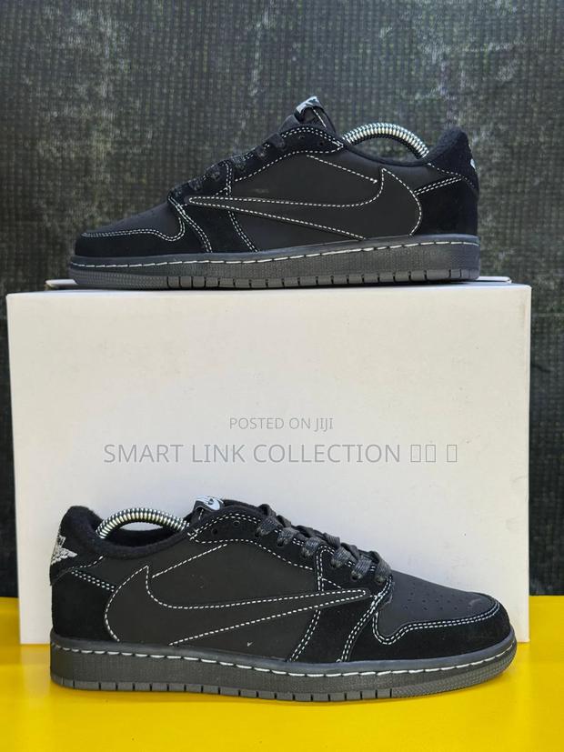 Travis Scott ❌ Air Jordan 1 Low *“Black Phantom* ” - main view