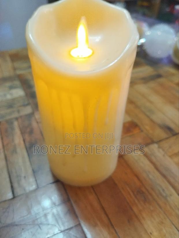 Battery Christmas Candle - thumbnail 2