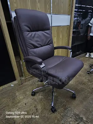 Executive Office Chair