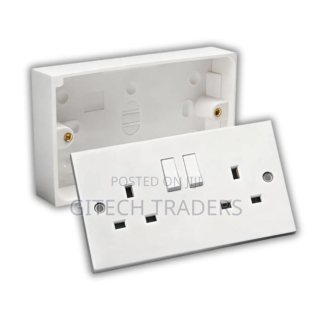 Double Electric Socket