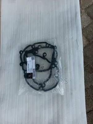Mercedes-Benz W204 W212 Engine Oil Pan Gasket Om 651