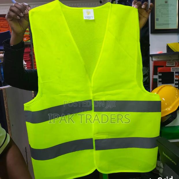 Light Reflector Jacket@ Green Color - main view