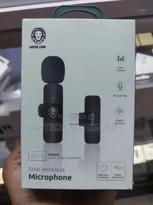The Green Lion Solo Wireless Microphone.