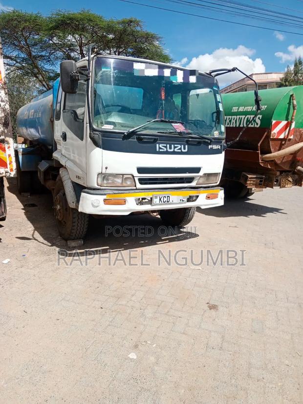 Isuzu FSR Water Bowser (Kcd) - thumbnail 9