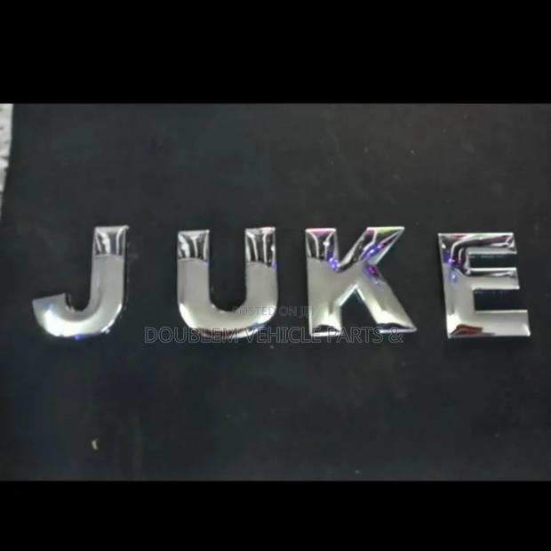 Emblem Logo Name Juke Crown - main view
