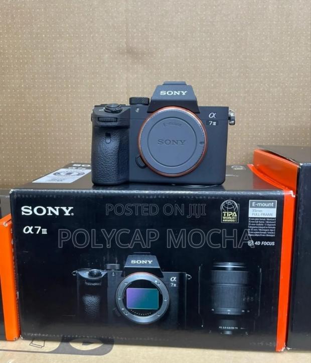 Sony Alpha A7 Iii Mirrorless Digital Camera With 28-70mm