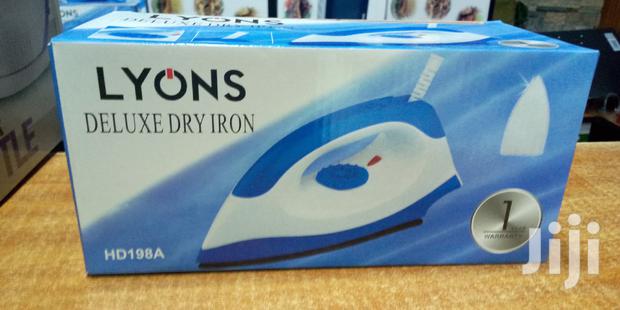 Lyons Deluxe Dry Iron - thumbnail 2