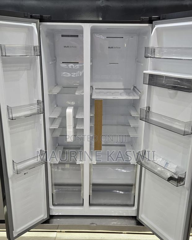 Hisense 558 L No -Frost Sidei by Side With a Dispenser 10 Year Warrant