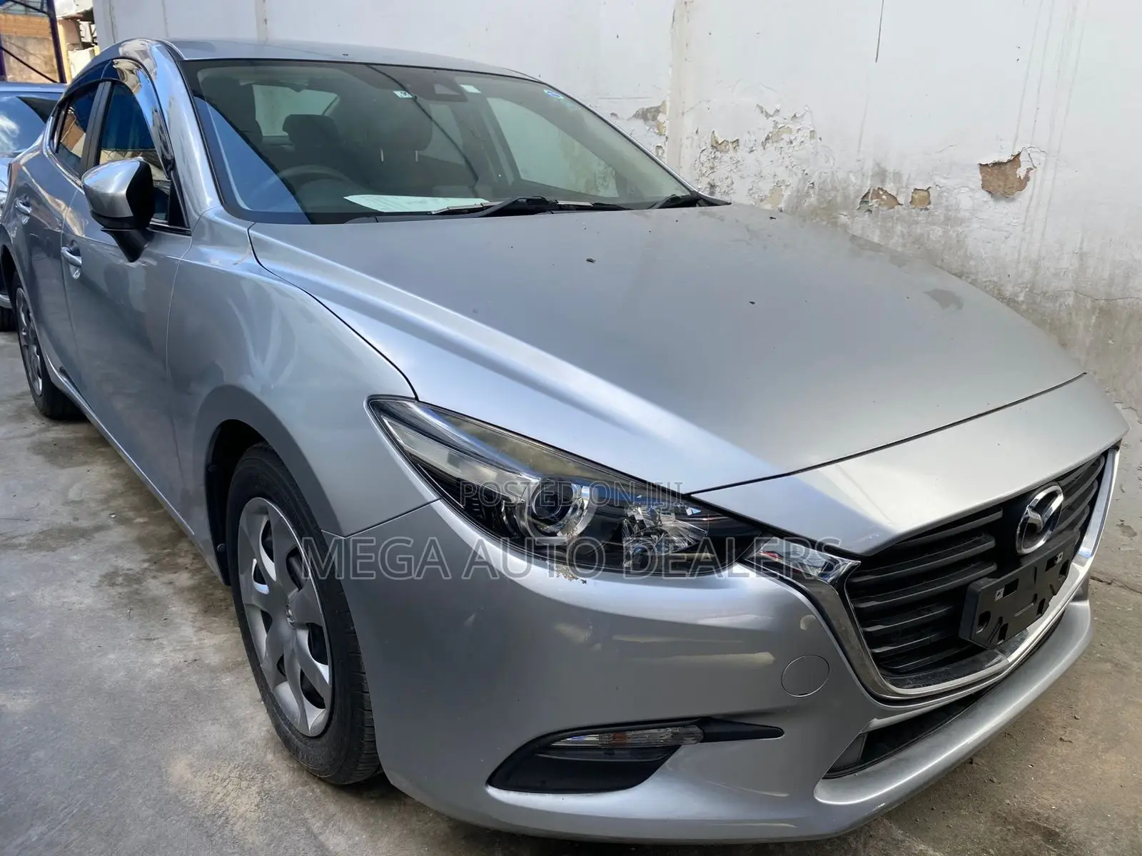 Mazda Axela 2018 Silver
