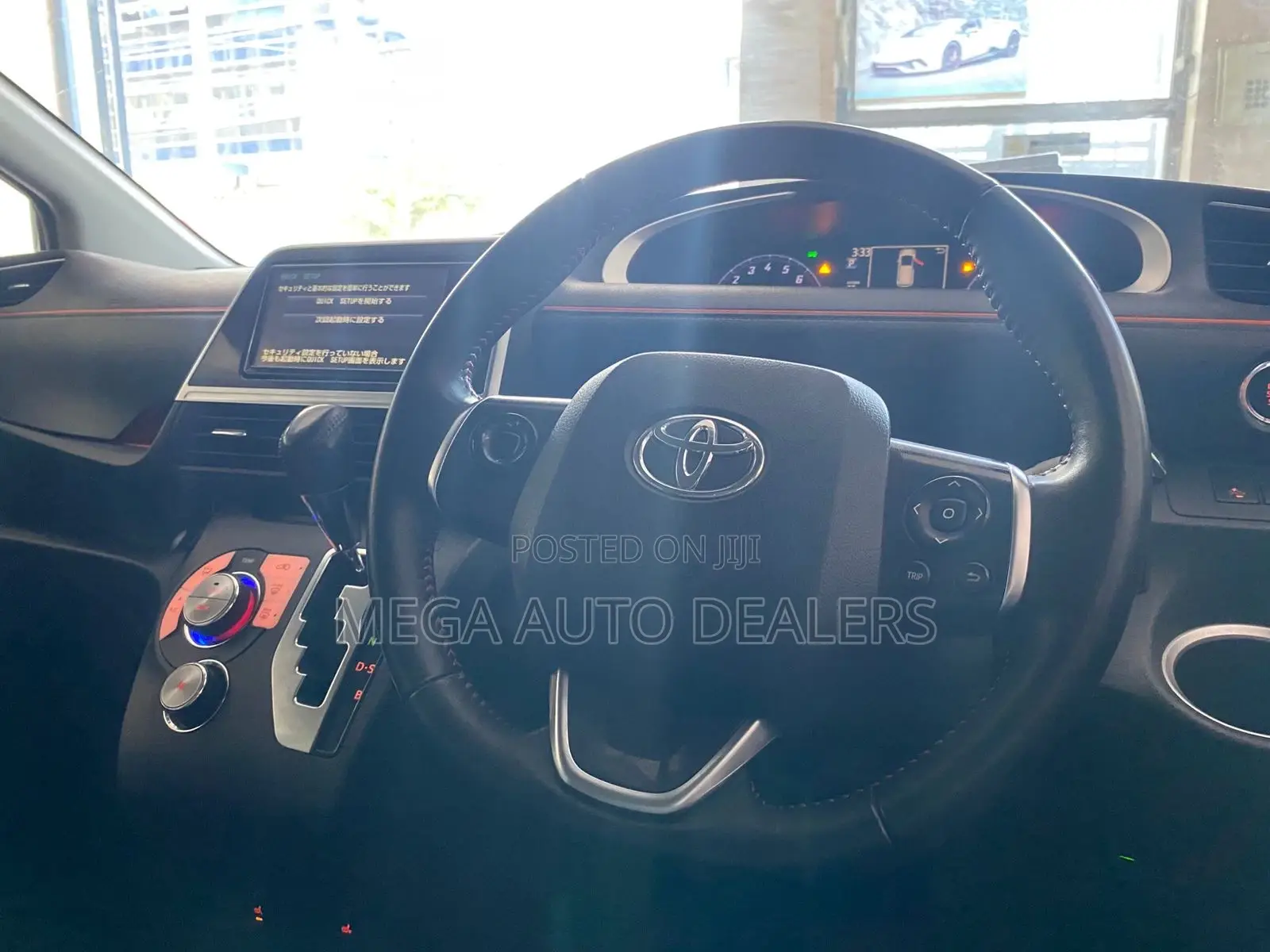 Toyota Sienta 2018