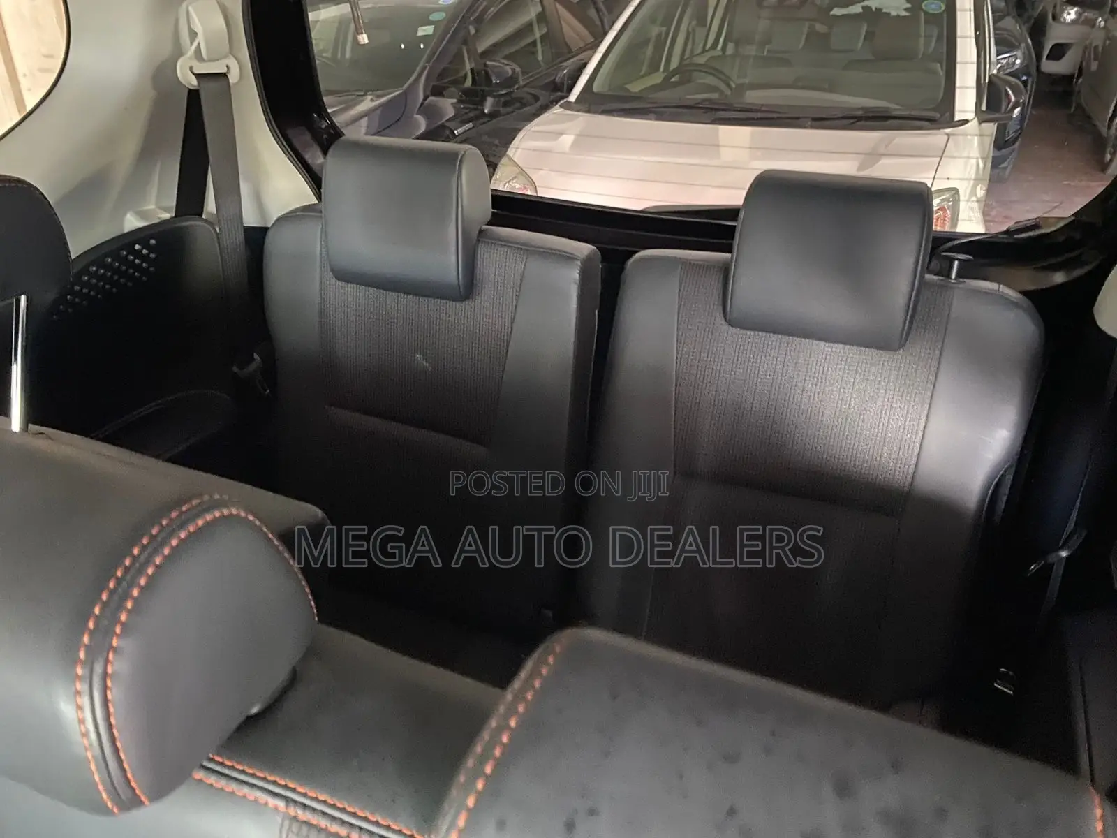Toyota Sienta 2018