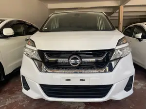 Nissan Serena 2018 White