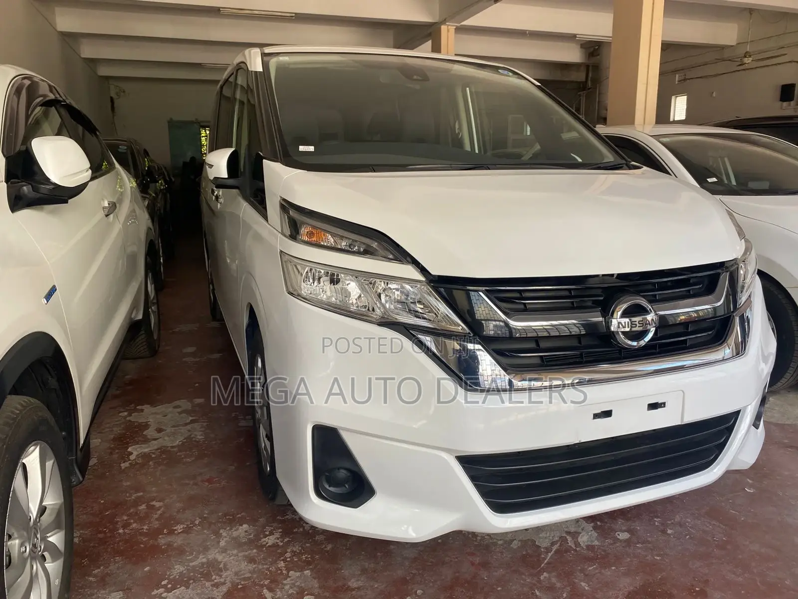 Nissan Serena 2018 White