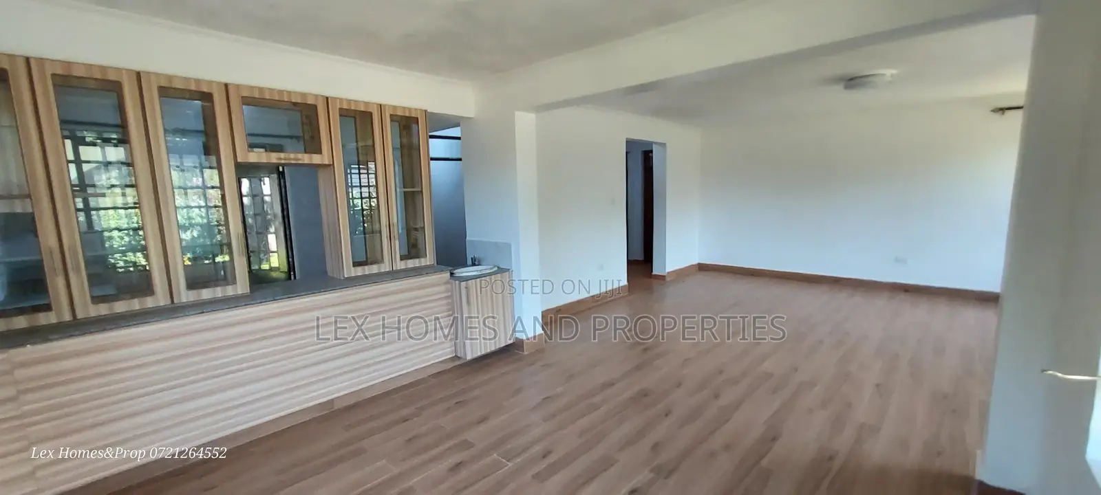 4bdrm Maisonette in Rimpa for sale