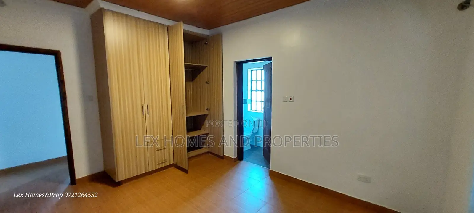 4bdrm Maisonette in Rimpa for sale