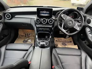 Mercedes-Benz C180 2018 Silver