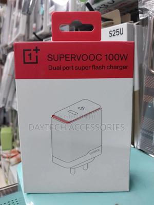 Oneplus 100w Dual-Port Super Flash Charger Kit. - thumbnail 3