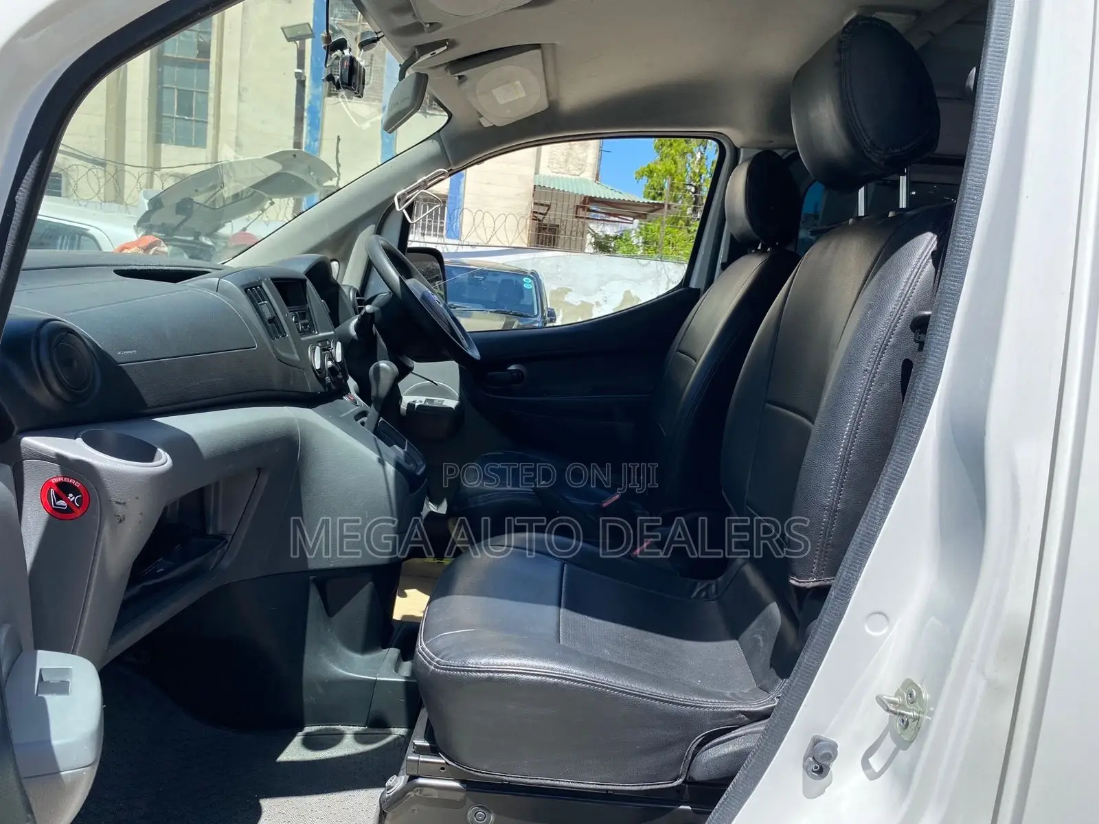 Nissan NV200 2018 White