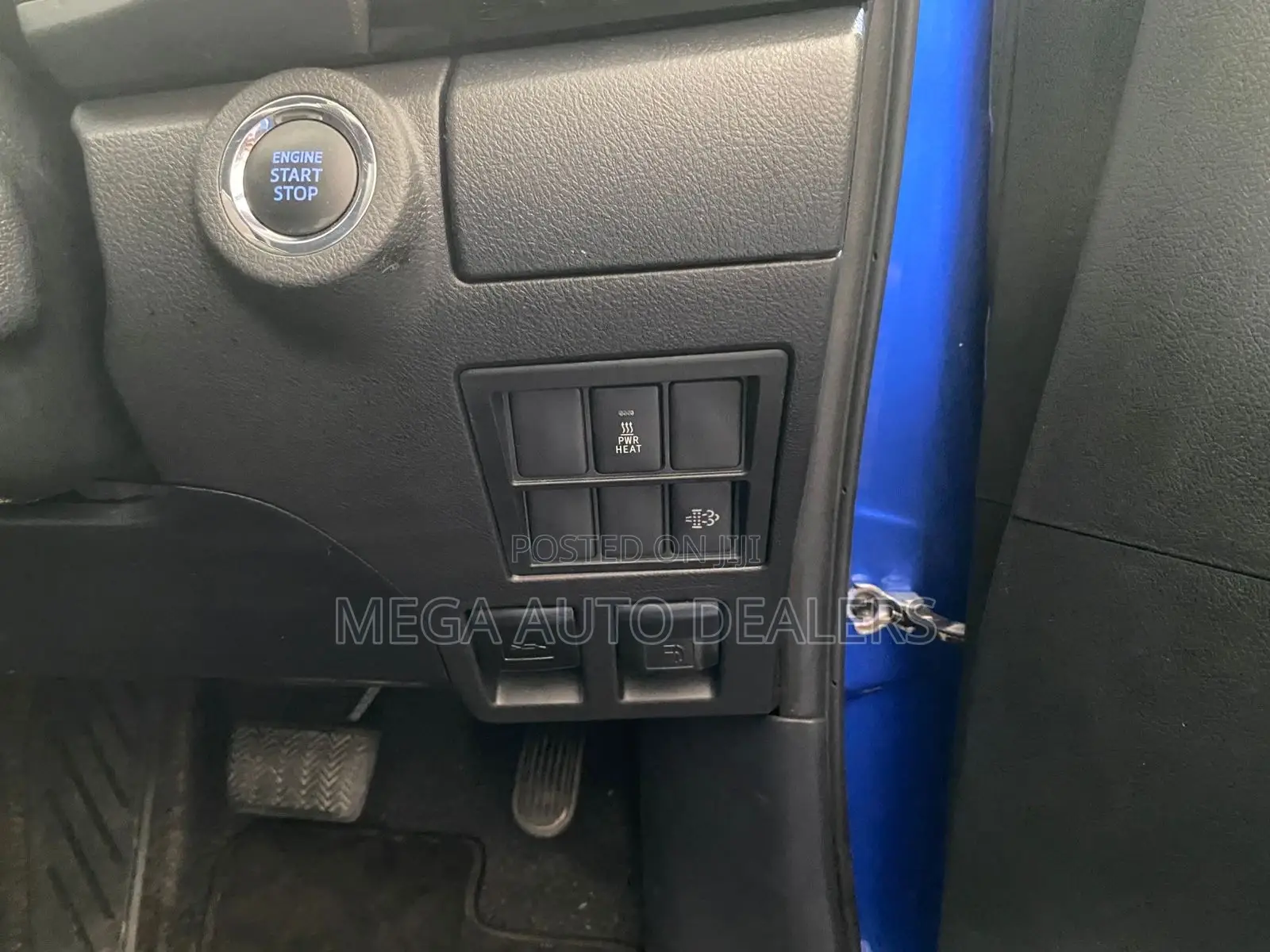 Toyota Hilux 2019 Blue