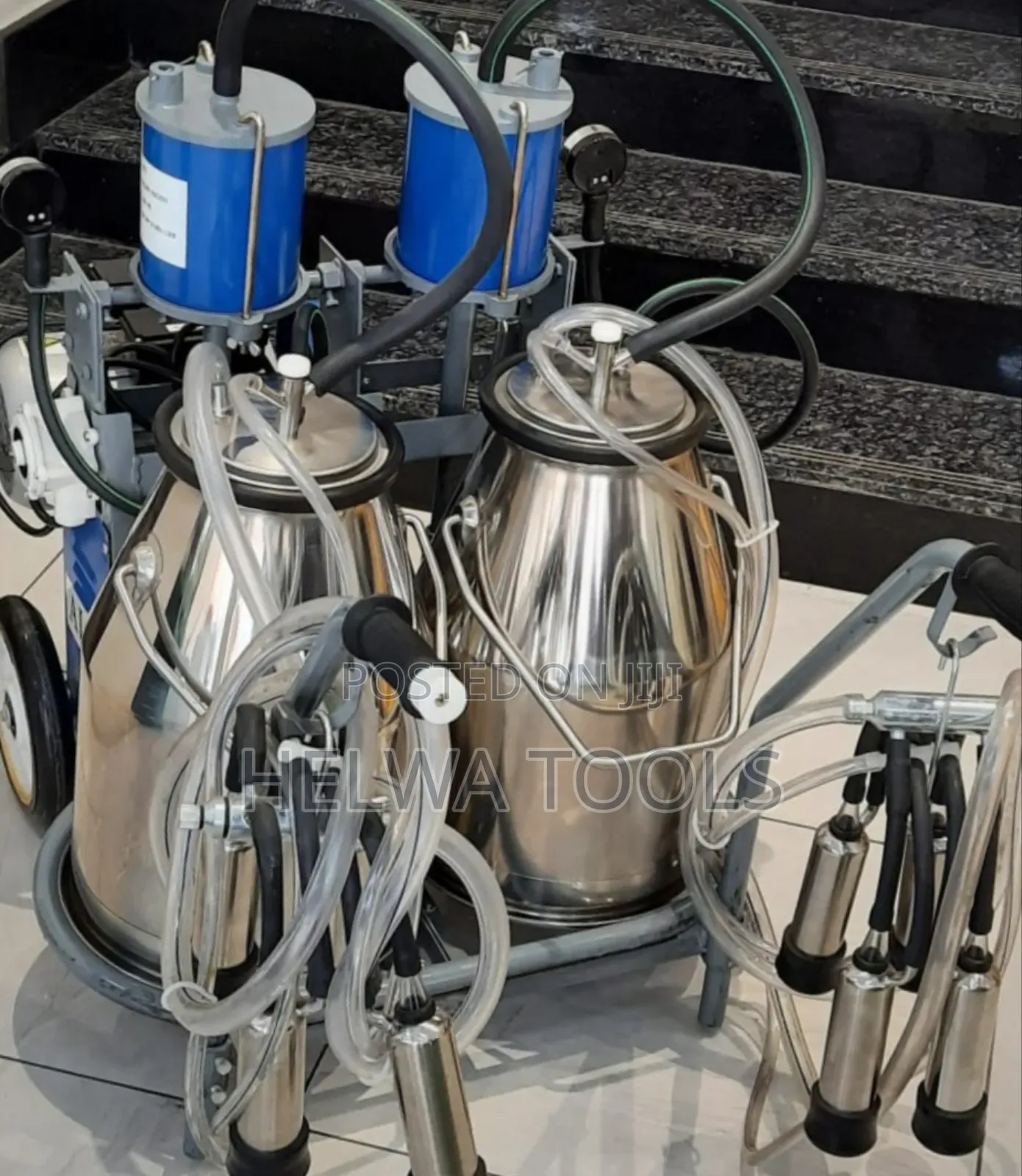 Double Barrel Electric Cow Milking Machine