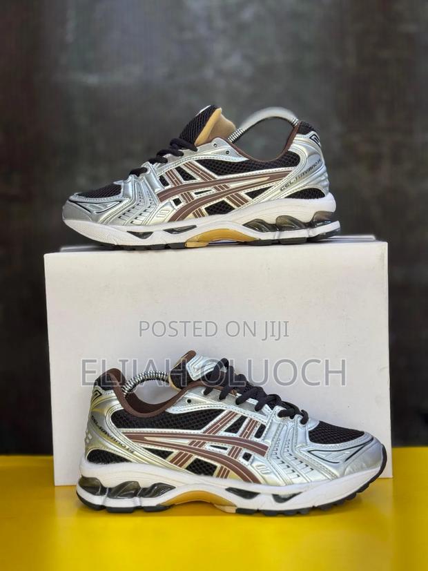 Asics Gel Kayano 14 “ Black Coffee ”Sizes: 40-45