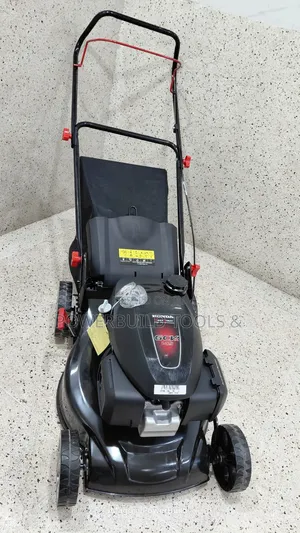 Honda Hl182 Petrol Powered Lawnmower
