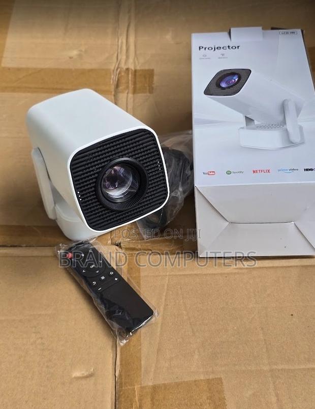 F800 Android Smart Projector - main view