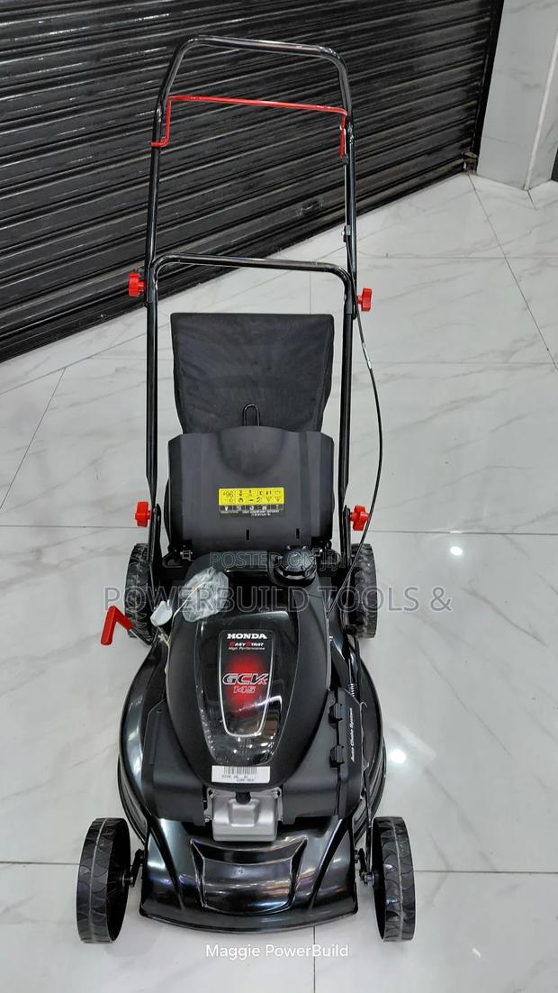 Reliable Self Propelled Honda Lawnmower - thumbnail 11