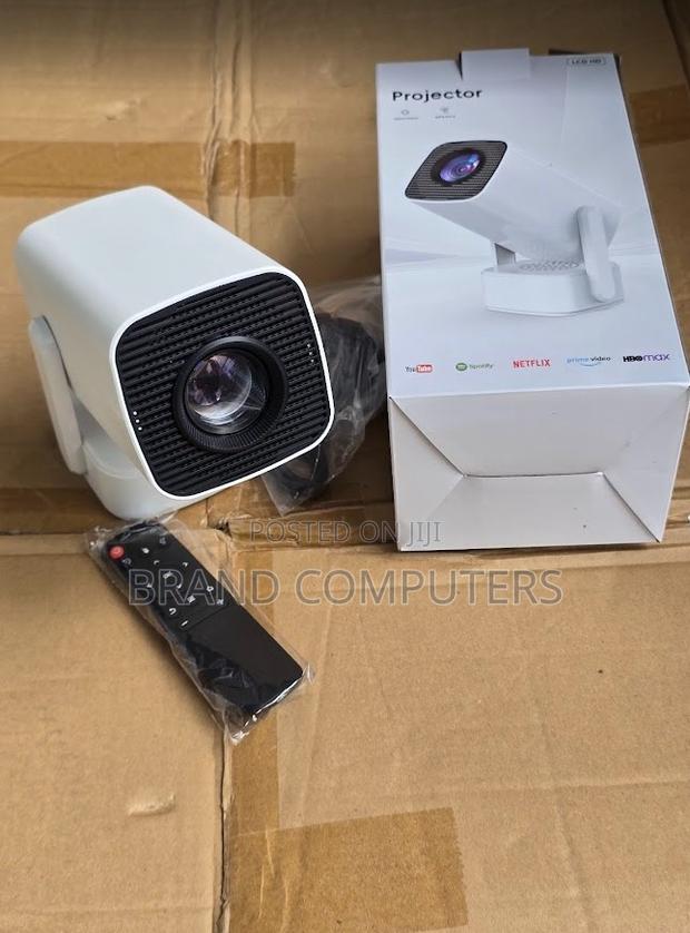 F800 Smart Android Projector With Netflix and Youtube - main view