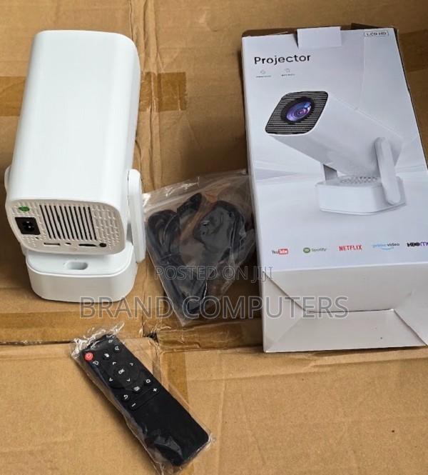 F800 Smart Android Projector With Netflix and Youtube - thumbnail 3