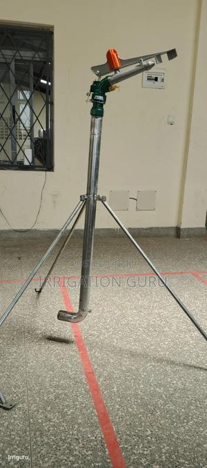Sprinkler With Tripod - thumbnail 2