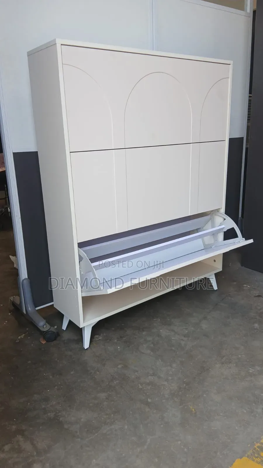 Modern Bucket Flip Shoe Rack Spacious Stylish Shoe Storage Cabinet
