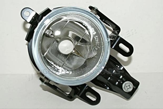 Mitsubishi Pajero Foglights - main view