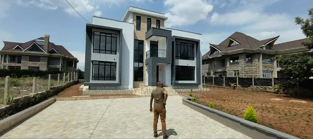 4bdrm Maisonette in Mhasibu Bustani, Ruiru for sale