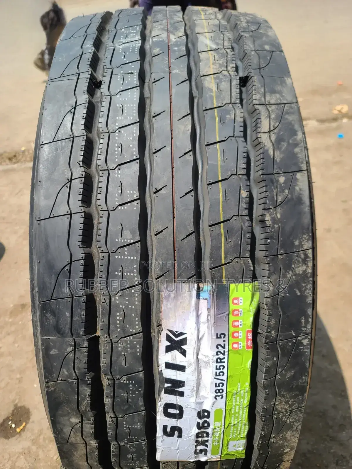 385/55r22.5 Sonix Tyres 5x966