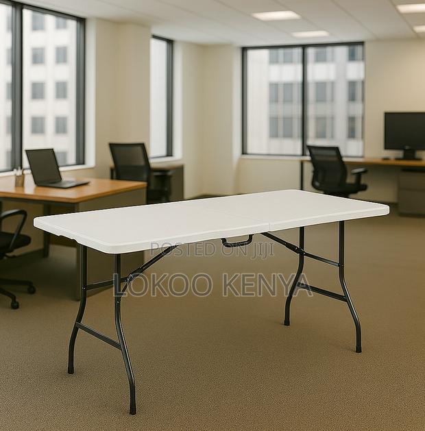 Dining Table; Plastic Folding Outdoor (Camping/Event) Dining Table