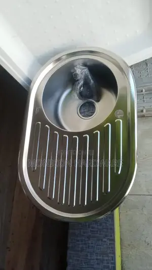 Kitchen Sink -Round Bowl With a Single Drain