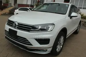 Volkswagen Touareg 2018 White
