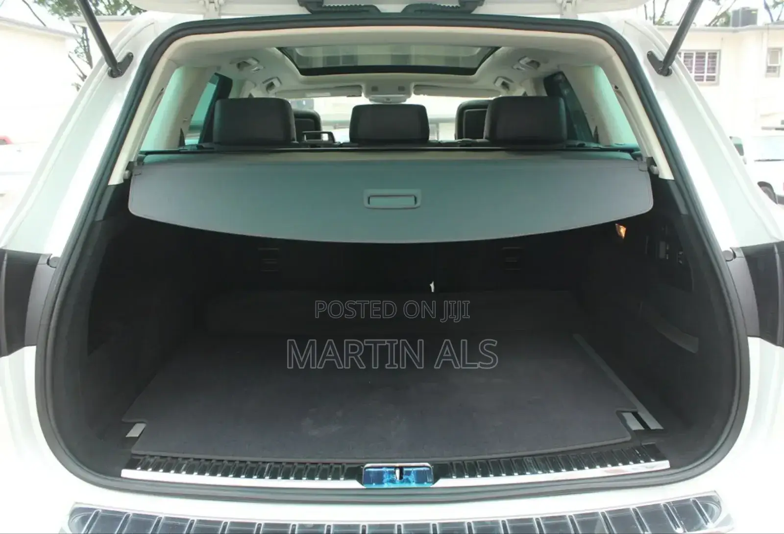 Volkswagen Touareg 2018 White