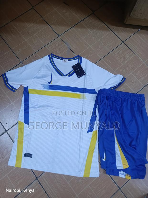 Plain Soccer Uniform - thumbnail 2