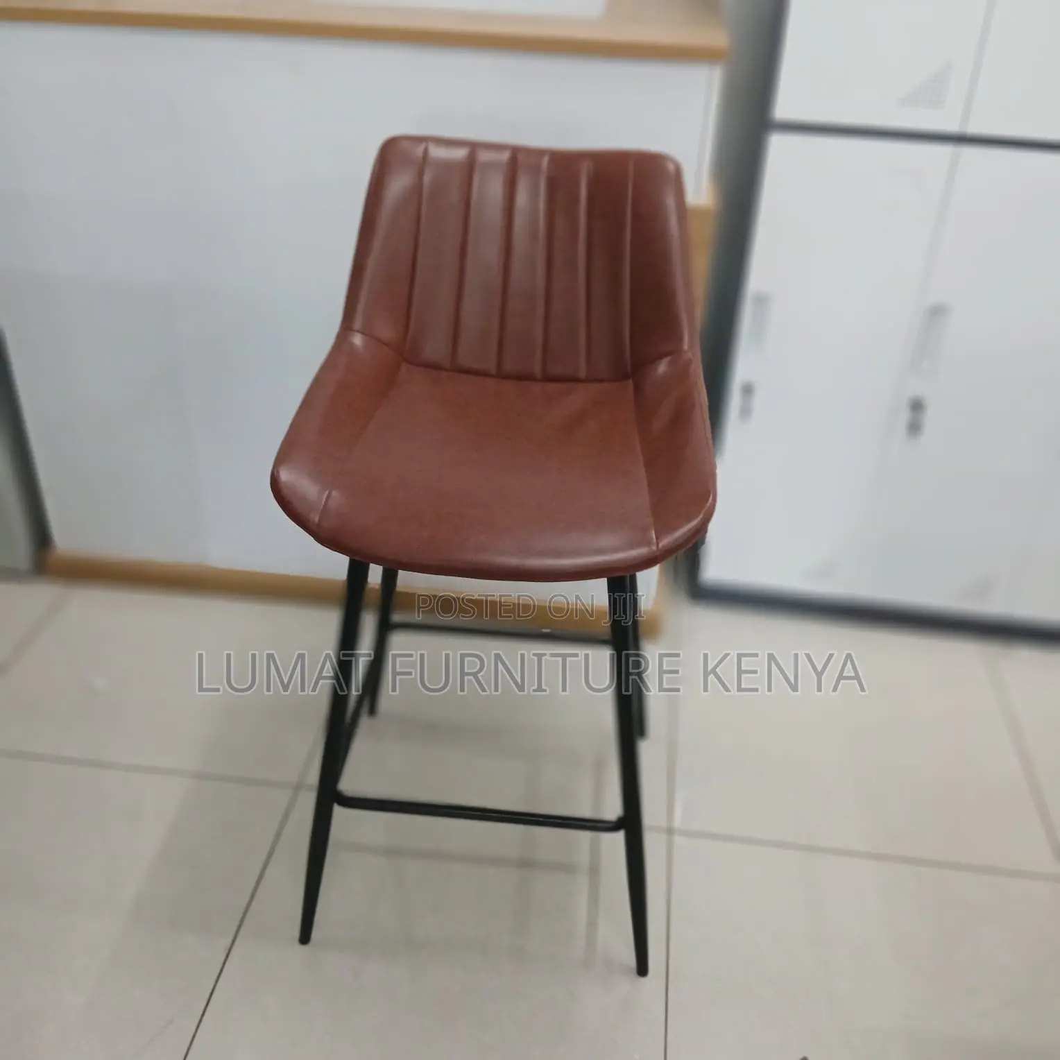 Footring Kitchen Stool